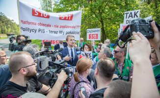 Samorządowcy blokowali krajówkę w Pile