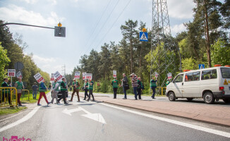 Samorządowcy blokowali krajówkę w Pile