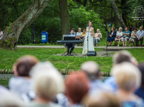 Parkowe spotkania. Rozpoczął się cykl imprez - grafika