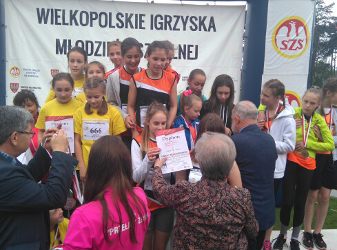 Niebezpieczna niedziela na drogach. Trzy wypadki - grafika