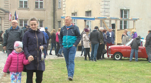 Trwa plener Artystyczny w Tucznie - grafika