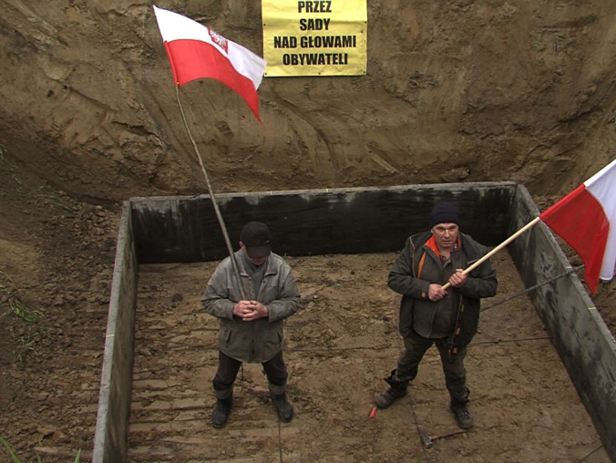 Sadownicy zablokowali budowę linii energetycznej - grafika