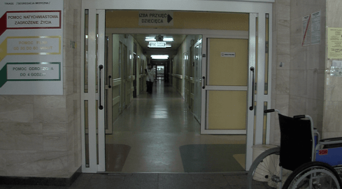 W Pile zmarła 2-latka. Lilka została pobita? - grafika