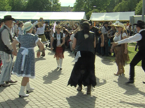 Piła w stylu country, czyli piknik kowbojski na Wyspie - grafika