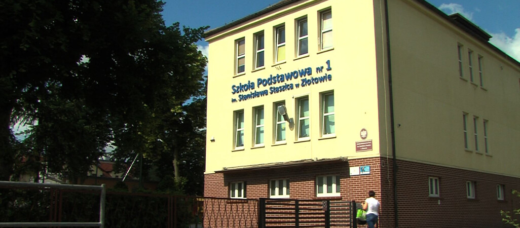 Uczniowie sami sobie poprawili oceny w dzienniku