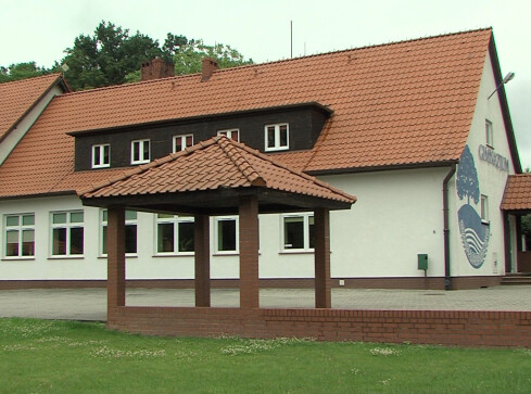 Dzienny Dom Pobytu dla Seniorów w... gimnazjum - grafika