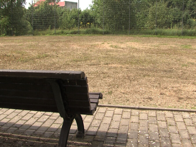 Dotacja ministerialna na budowę szkolnych boisk - grafika