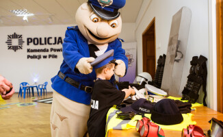 Policjanci spełnili marzenie 6-letniego Adasia