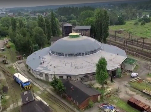 W obiektywie: Pilski Okrąglak z lotu ptaka - grafika