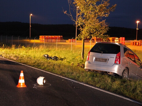Tragiczny wypadek na DK10. Nie żyją dwie osoby - grafika
