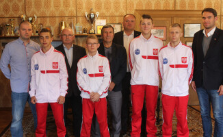 Pilscy juniorzy w kickboxingu z brązowymi medalami