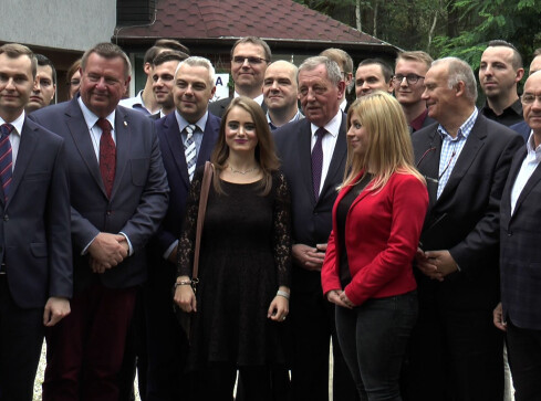 Młodzieżówka PiS obradowała w Straduniu - grafika