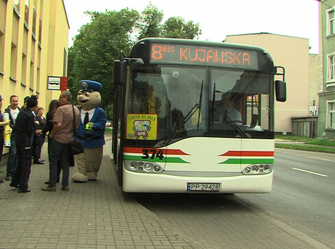 Strefa Ucznia w pilskim autobusie - grafika