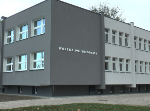 Przychodnia przy Wojska Polskiego z nową elewacją - grafika