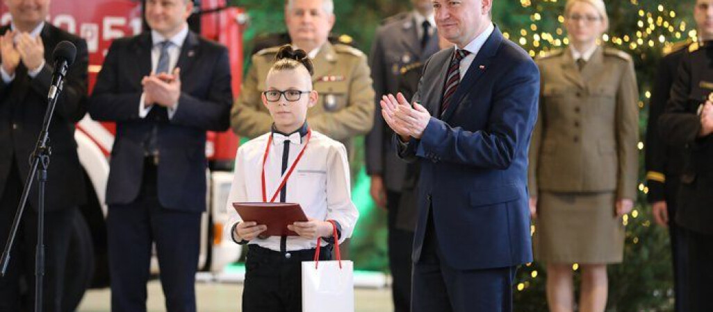 Marcel ze Złotowa odznaczony przez ministra Błaszczaka