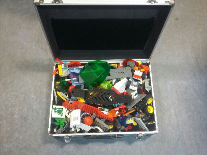 Ukradł sąsiadowi z piwnicy... klocki LEGO - grafika