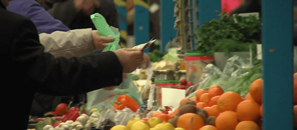 Śniadanie na ryneczku z regionalnymi produktami