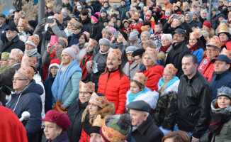 Tysiące osób wzięło udział w Orszakach Trzech Króli
