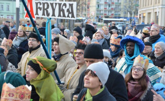 Tysiące osób wzięło udział w Orszakach Trzech Króli