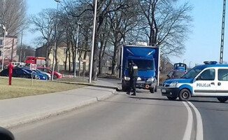 Podejrzana paczka. Ewakuacja w galerii VIVO! [AKTUALIZACJA]