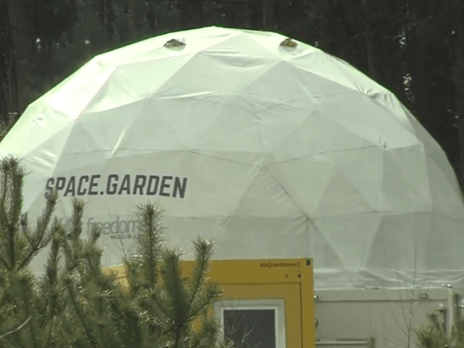 Obok Lunaresa będzie studio filmowe [PRIMA APRILIS] - grafika