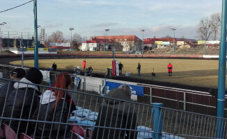Polonia (w końcu) na torze