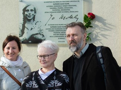 Najsłynniejsza pilanka ma już swoją tablicę [GALERIA] - grafika