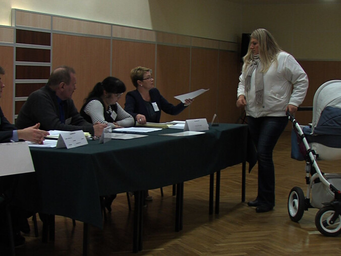 Ponad 4 tys. zł pensji dla urzędnika wyborczego - grafika