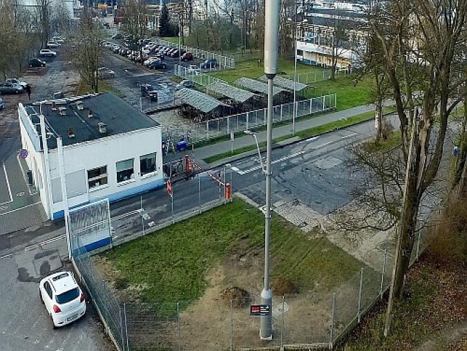 Tylko w Pile! Stacja bazowa zintegrowana z lampą - grafika