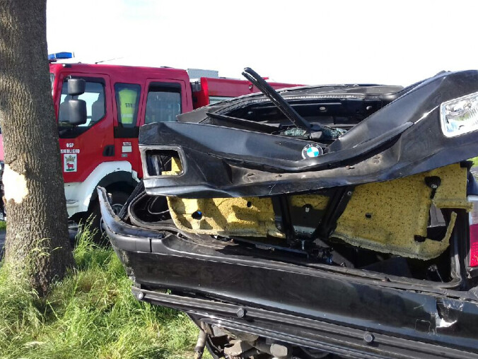 Kierowca BMW zginął na miejscu - grafika