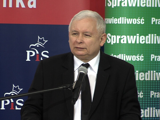 PiS obniżył samorządowcom pensje. Co oni na to? - grafika