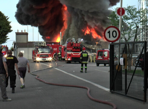 Ogromny pożar w Trzciance. Nowe informacje - grafika