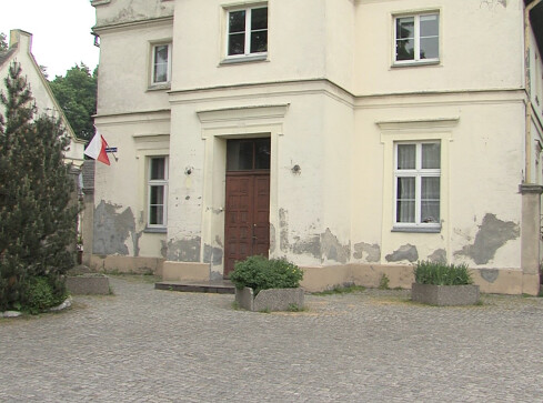 Będzie dalej niszczał czy zyska nowy blask? - grafika