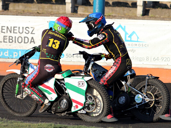 Ostrovia - Polonia: mecz o wszystko - grafika