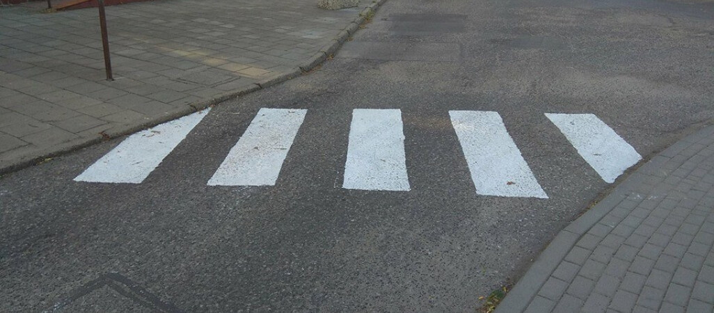 Proste przejście dla pieszych na Jadwiżynie?