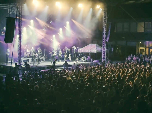 Koncerty: De Mono, Enej, Weekend, Afromental... - grafika