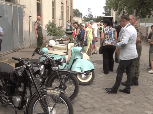 Miłośnicy munduru mieli swoje święto - grafika