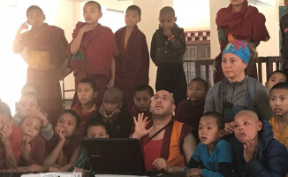 Rodziny z Piły pomagają nepalskim sierotom