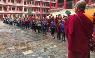 Rodziny z Piły pomagają nepalskim sierotom