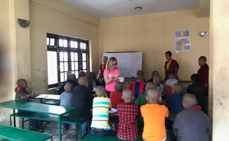 Rodziny z Piły pomagają nepalskim sierotom