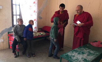 Rodziny z Piły pomagają nepalskim sierotom