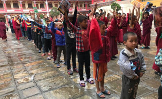 Rodziny z Piły pomagają nepalskim sierotom