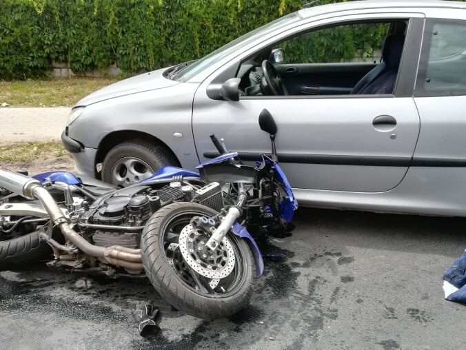 Niebezpieczna niedziela na drogach powiatu - grafika