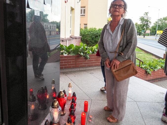 Znowu protesty przed sądami. Także w Pile - grafika