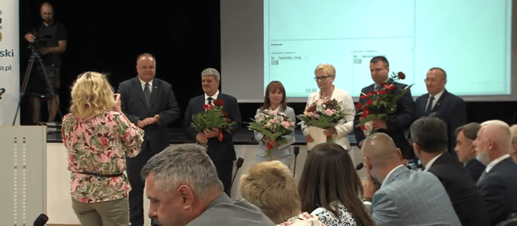 Starosta z niższą pensją - tak zadecydowali radni