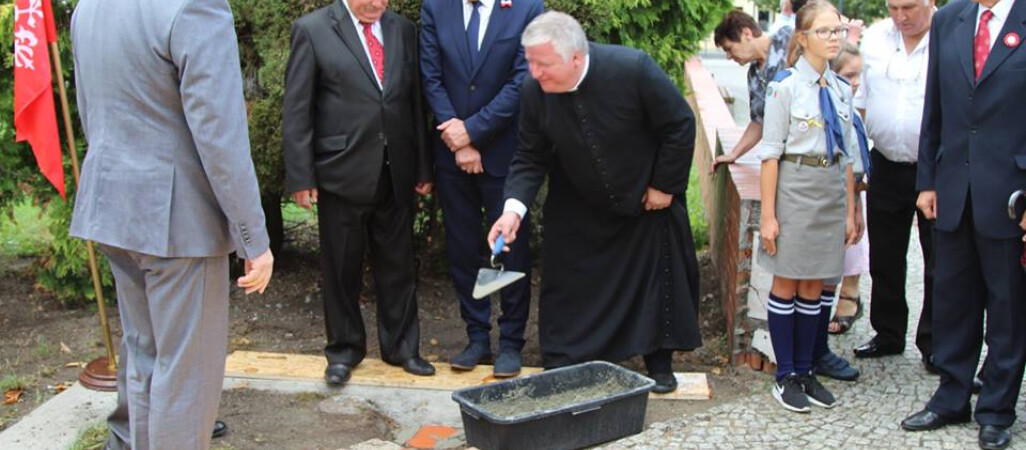 Pomnik Powstania Wielkopolskiego w Czarnkowie