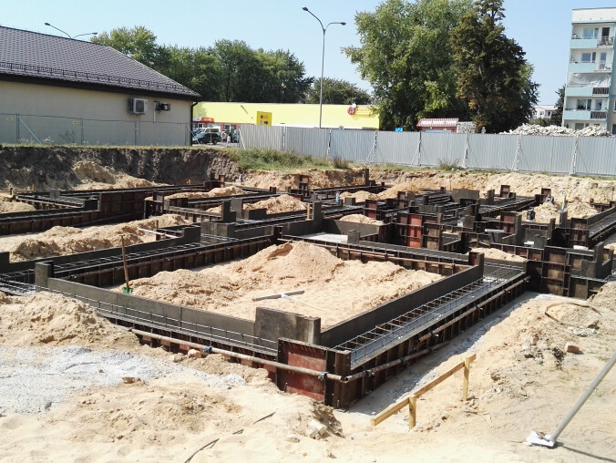 Ruszyła budowa biurowca przy pilskim sądzie - grafika