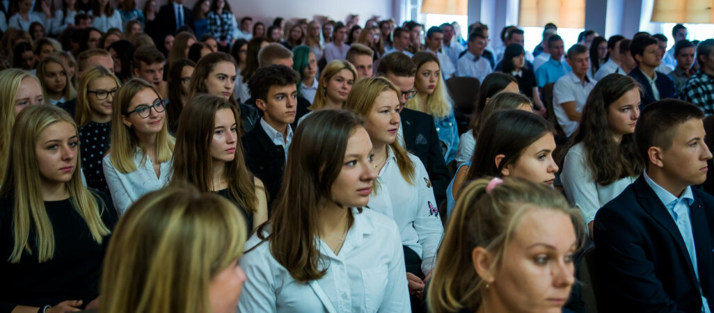 Ponad 4 tys. uczniów w szkołach ponadgimnazjalnych