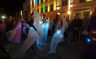 Trwa Festiwal Teatrów Światła. Dziś Plac Aniołów