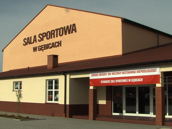 Szkoła w Gębicach ma nową salę sportową - grafika